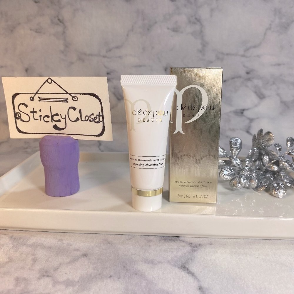 Cle de Peau Skincare,Softening Cleanser Foam,Hydrating-Travel20ml,0.77oz-BOX-NEW